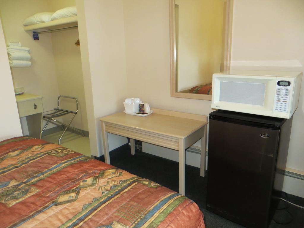 Thriftlodge Calgary North ภายนอก รูปภาพ